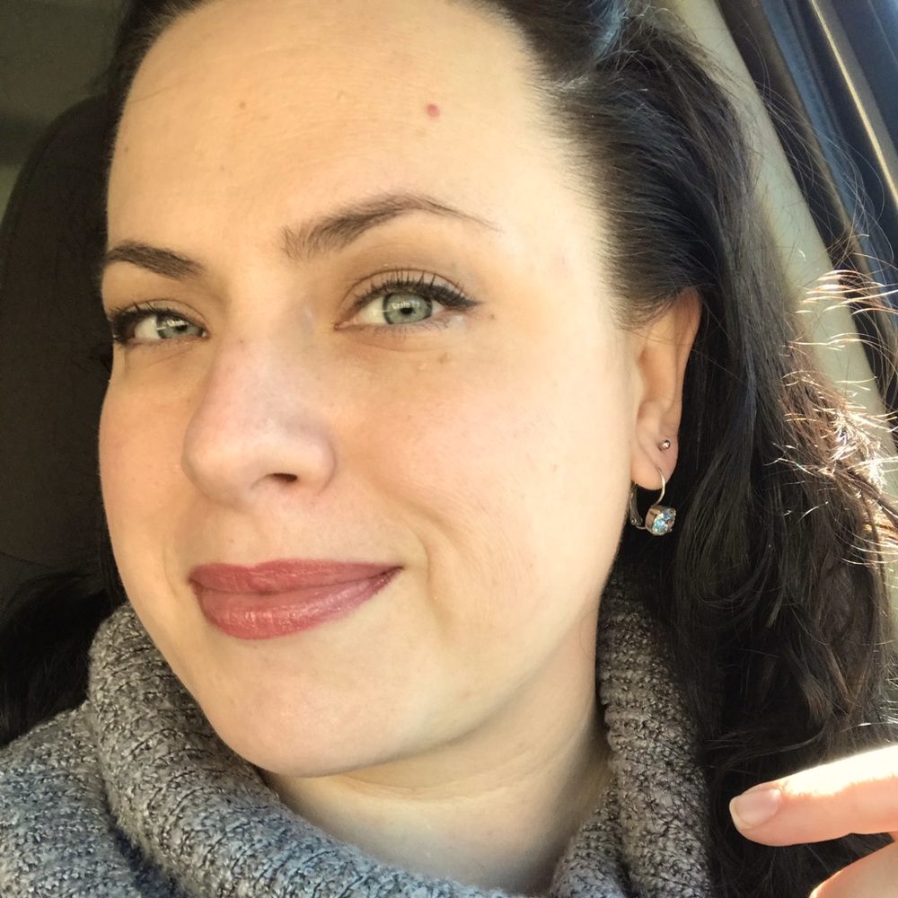 Meet your Posher, Felicia